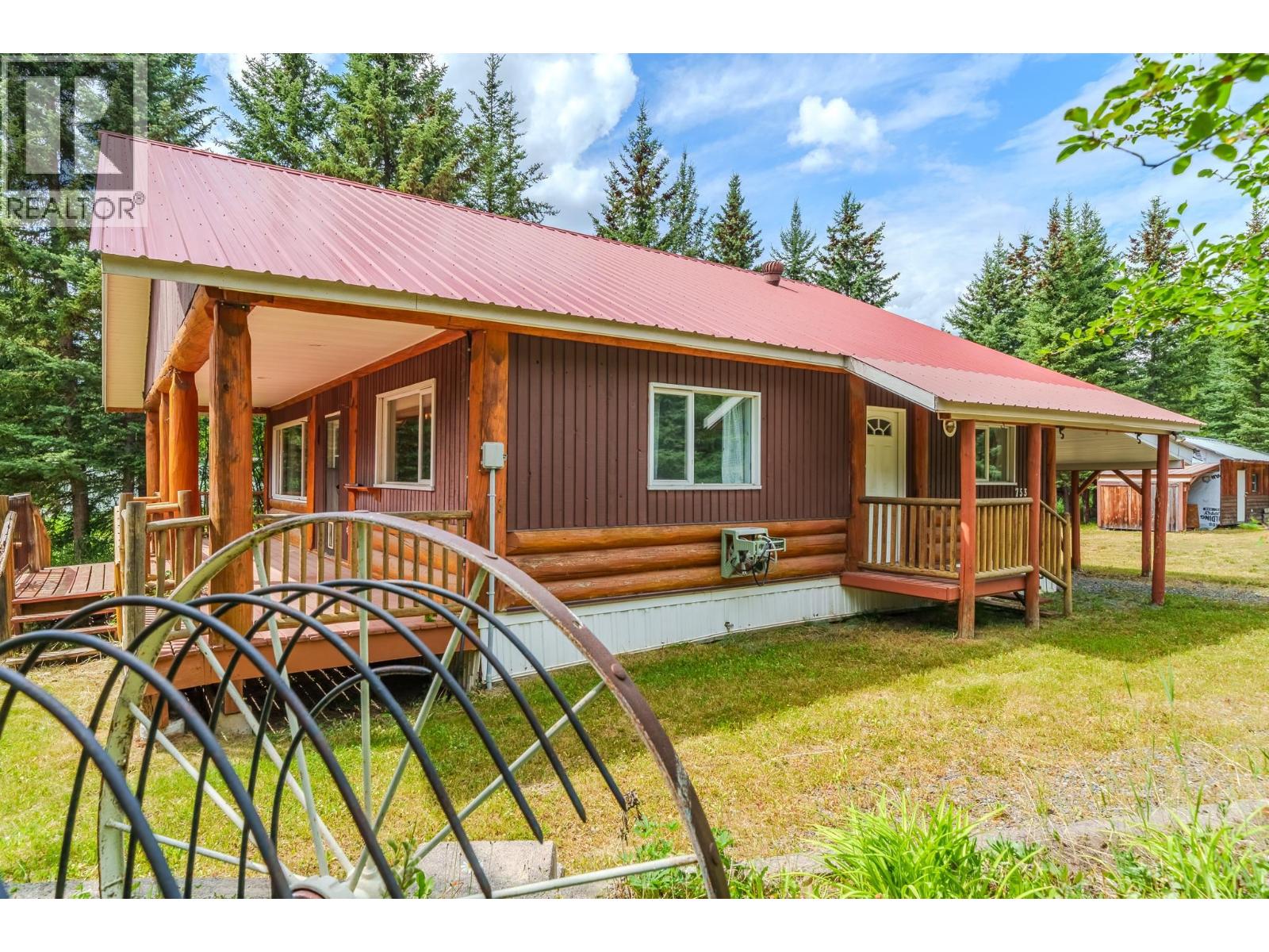 7532 Cariboo Chalet Road Property Photo 17