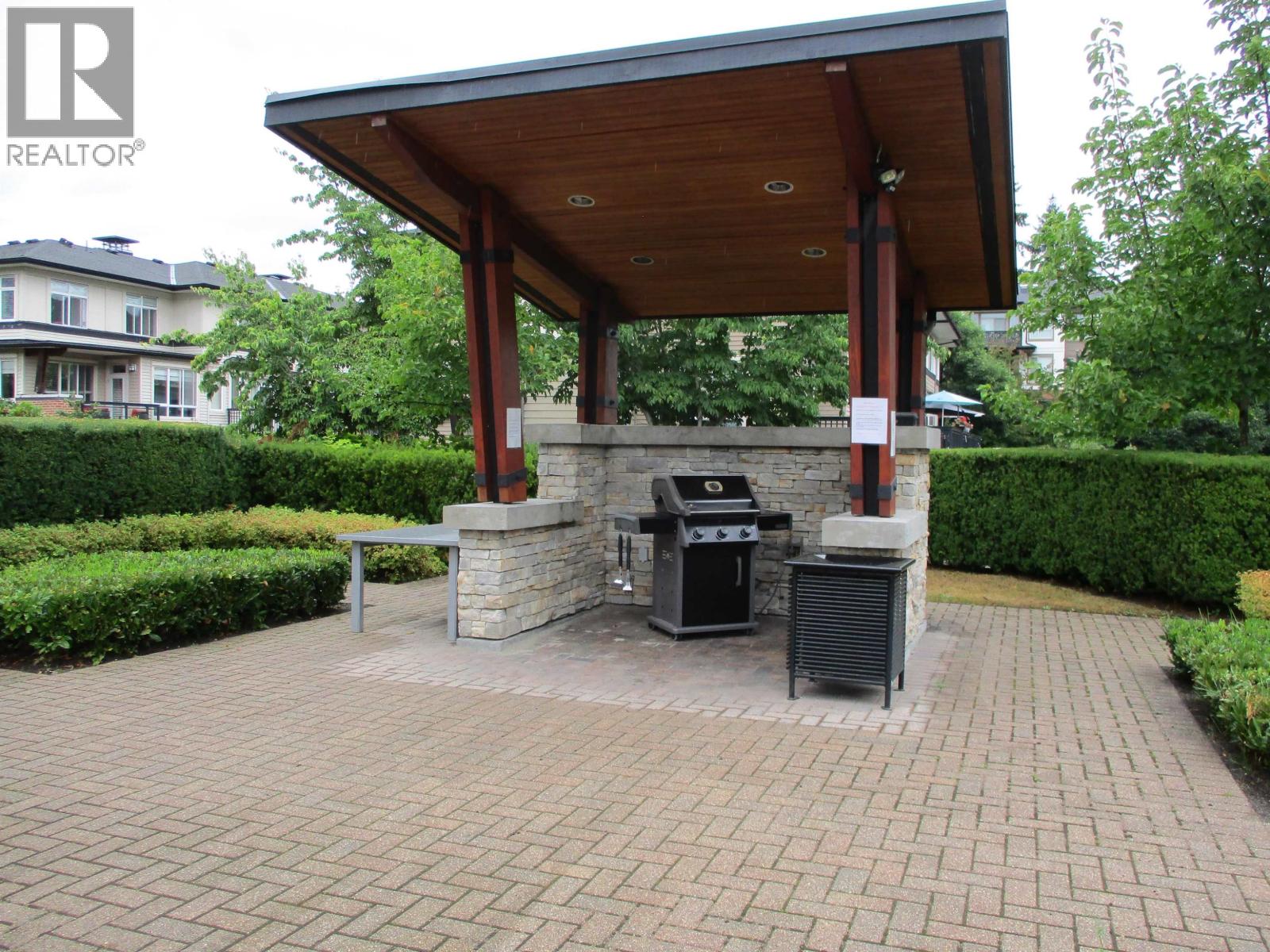 2304 3100 Windsor Gate Property Photo 21