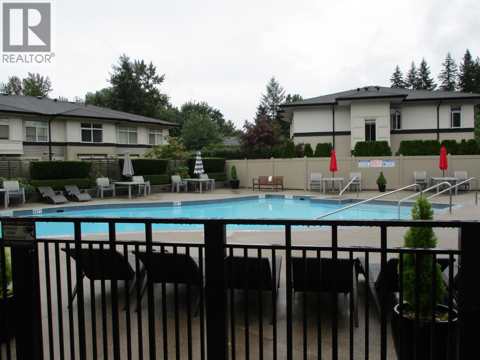 2304 3100 Windsor Gate Property Photo 25