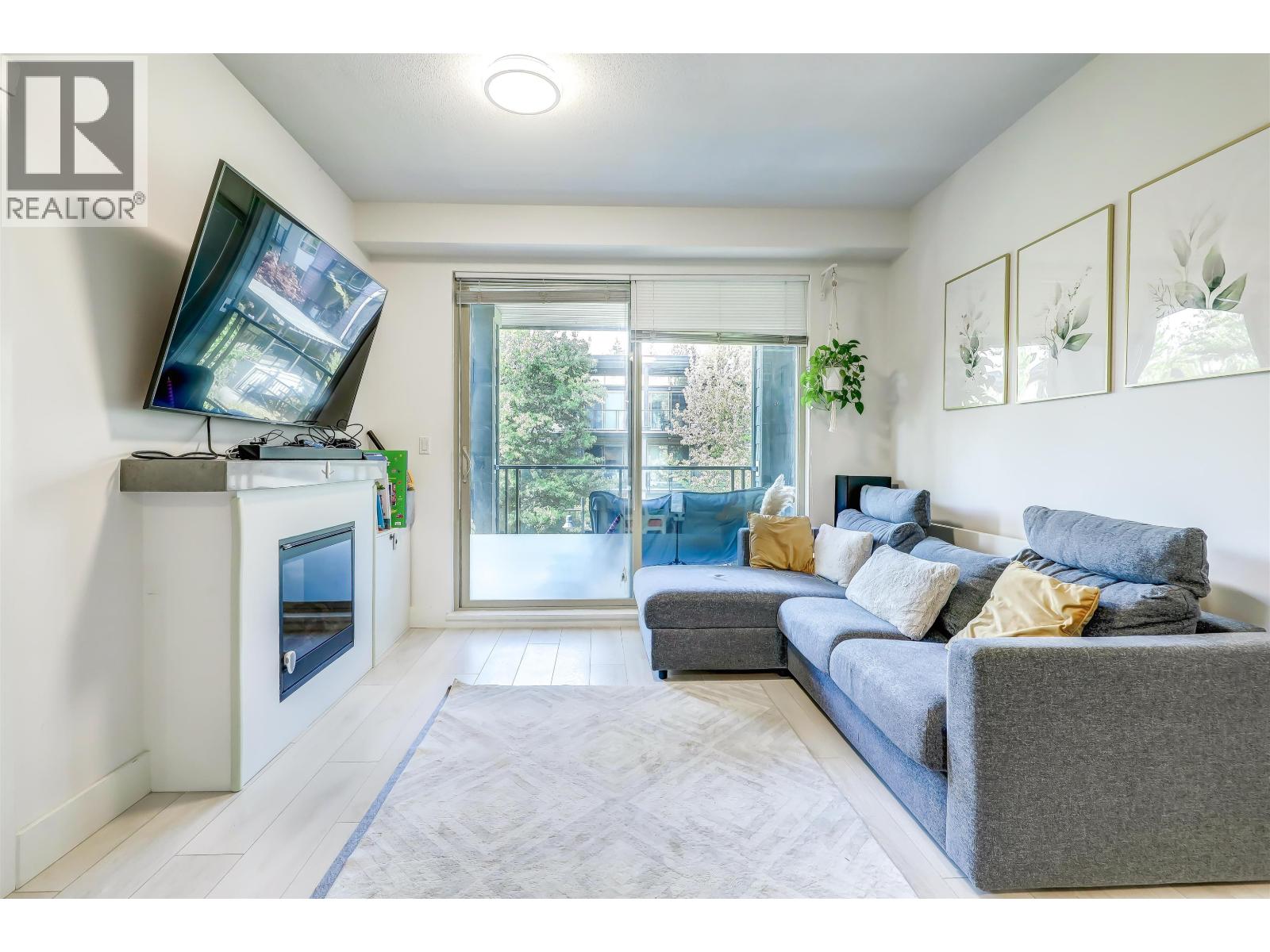 304 7478 Byrnepark Walk Property Photo 5