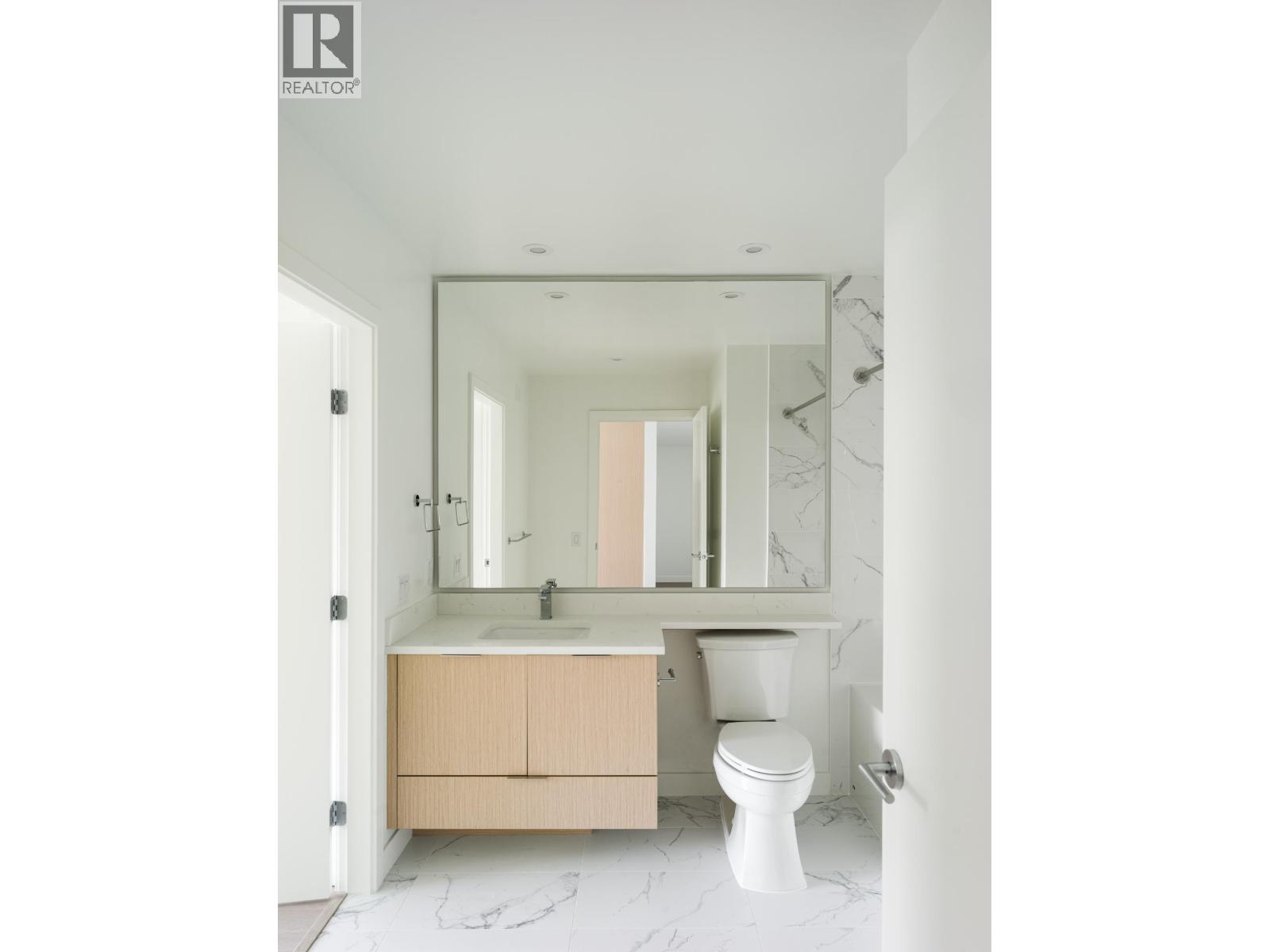 2104 699 Whiting Way Property Photo 10