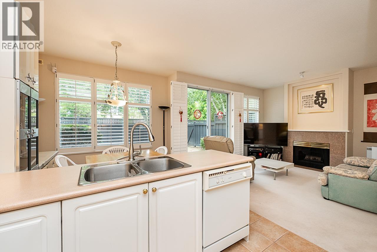 29 3555 Westminster Highway Property Photo 15