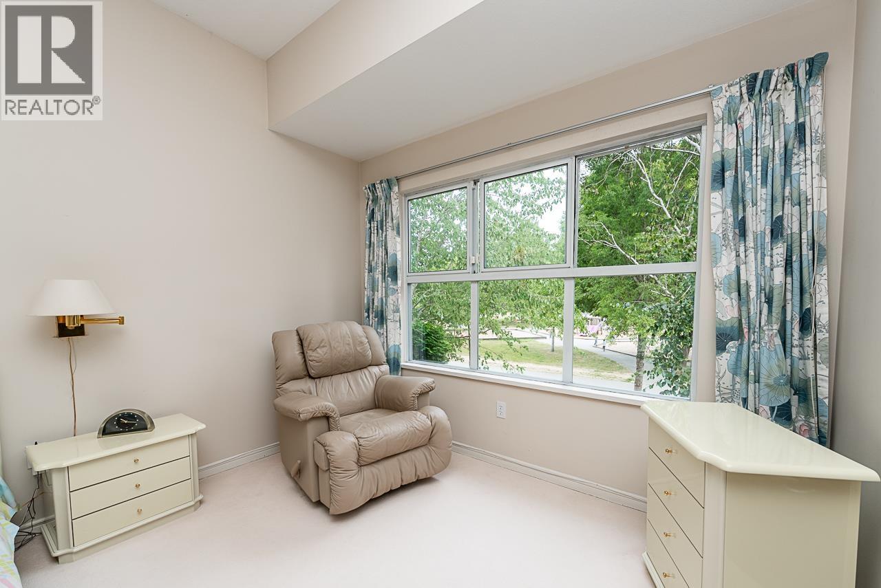 29 3555 Westminster Highway Property Photo 23