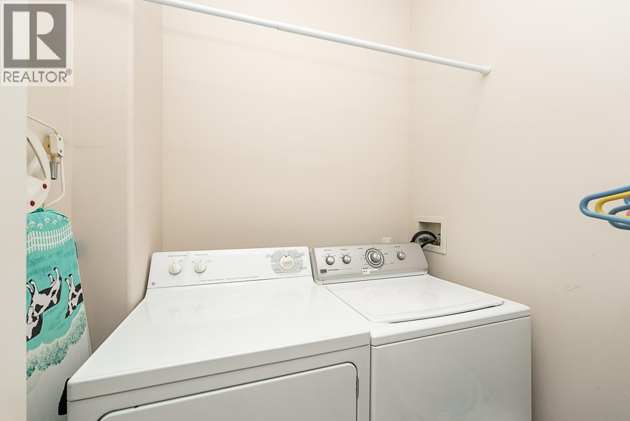 29 3555 Westminster Highway Property Photo 30