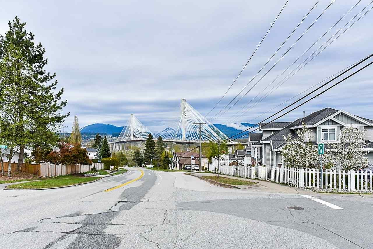11372 SURREY ROAD