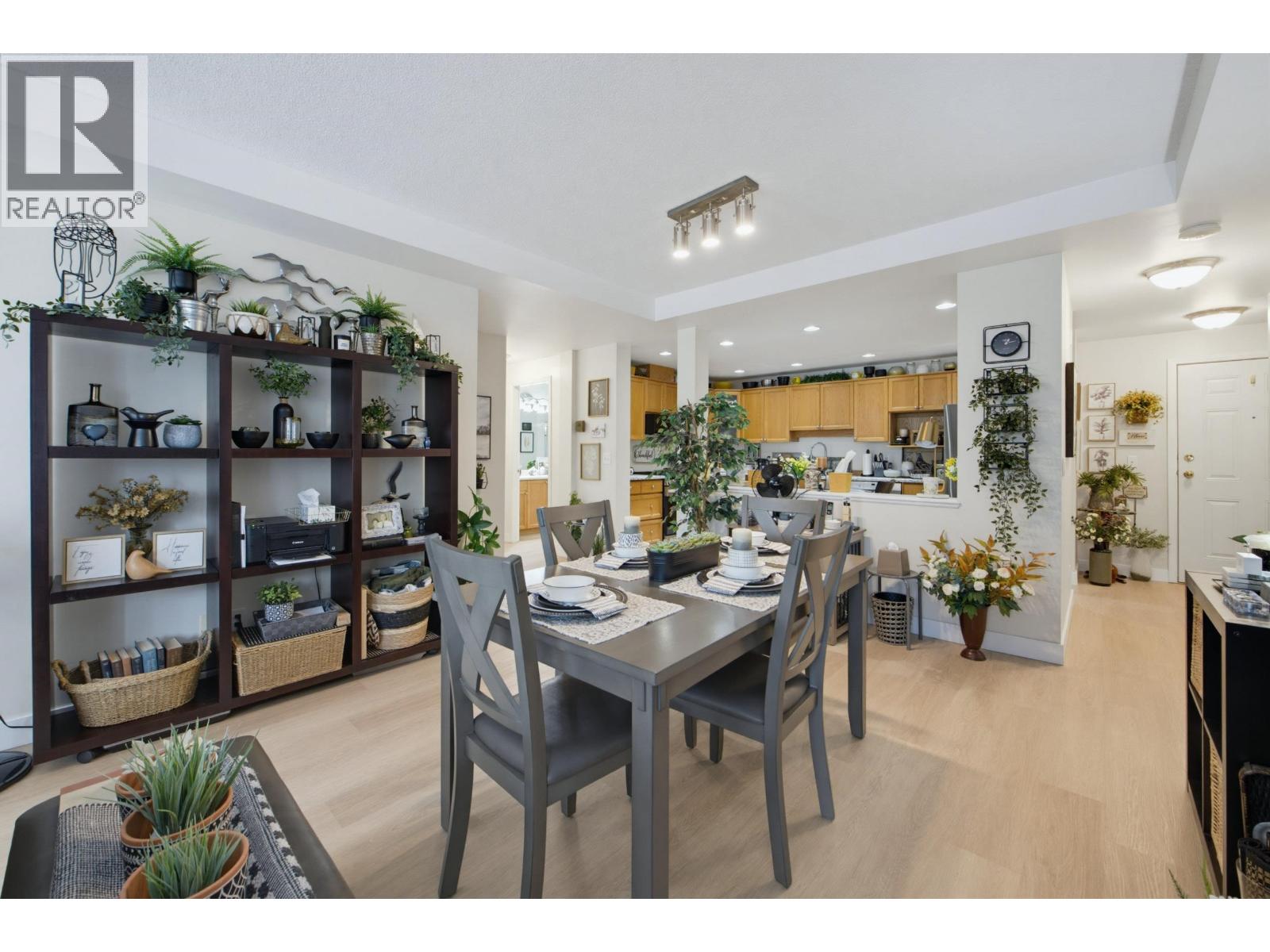 308 11609 227 Street Property Photo 15