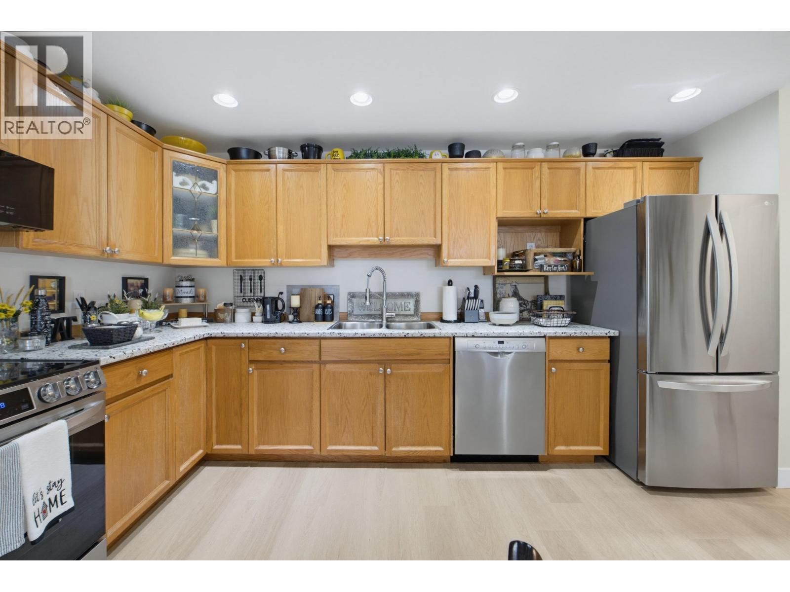 308 11609 227 Street Property Photo 31