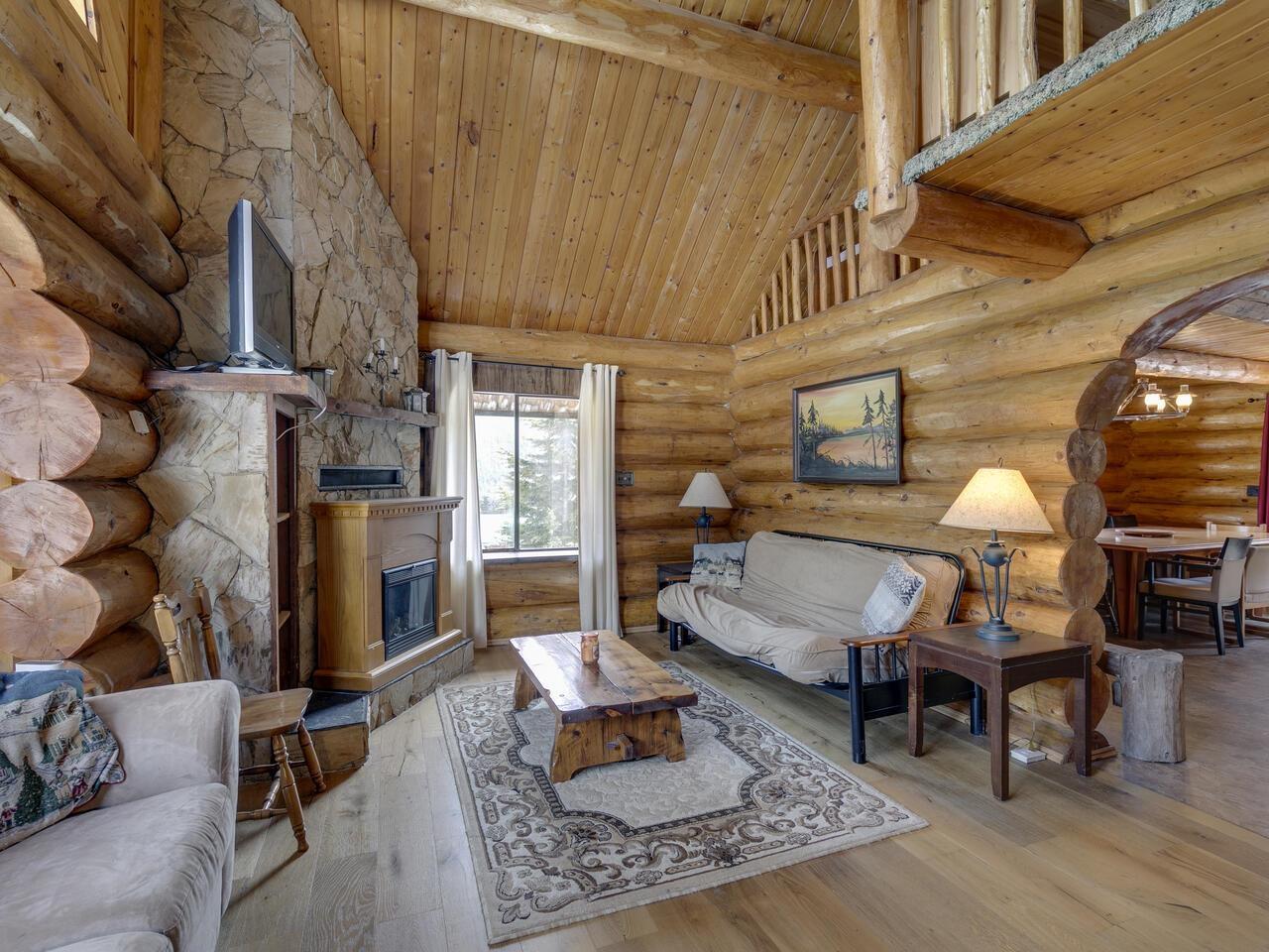 20807 Sakwi Creek Road Property Photo 6