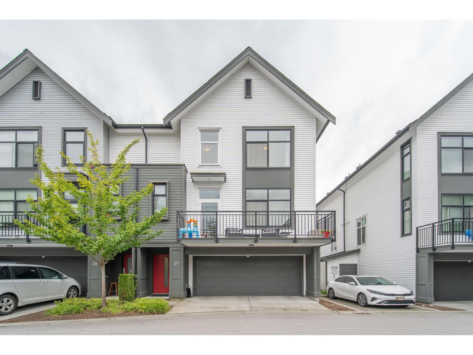 27 17555 57a Avenue Property Photo 1