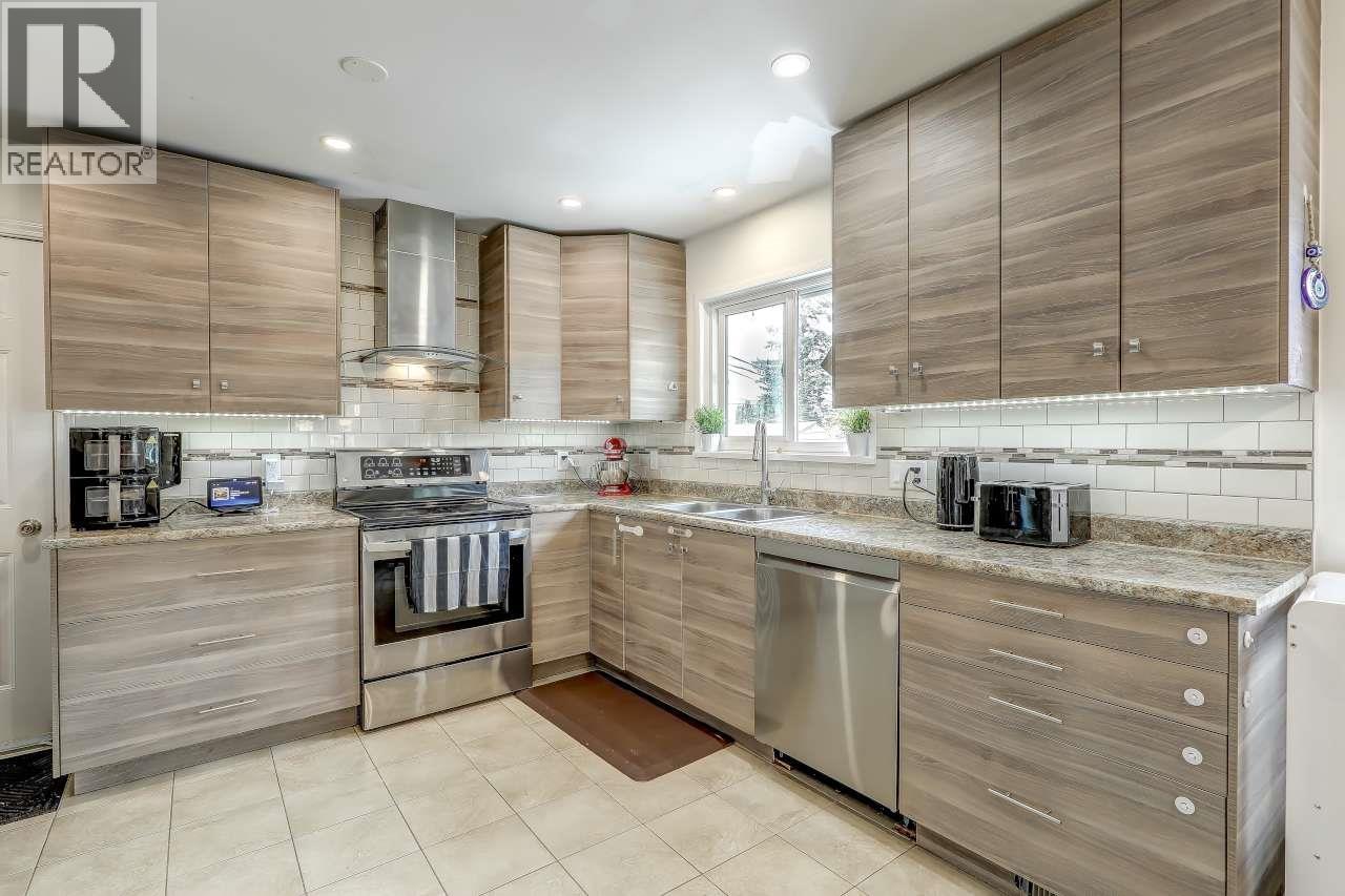 12547 Blackstock Street Property Photo 8