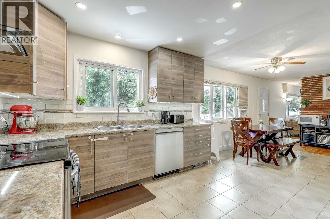 12547 Blackstock Street Property Photo 10