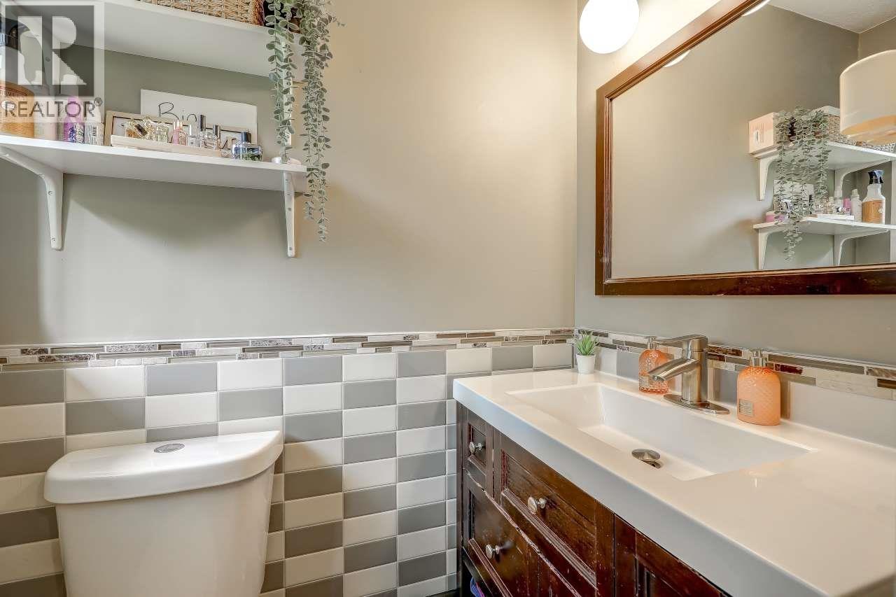 12547 Blackstock Street Property Photo 16