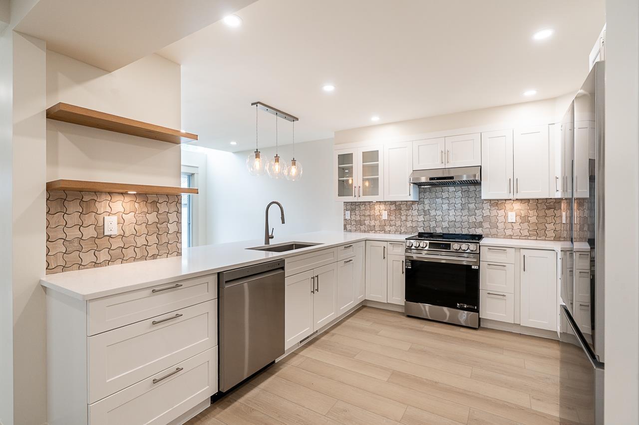 1304 21937 48 Avenue Property Photo 3
