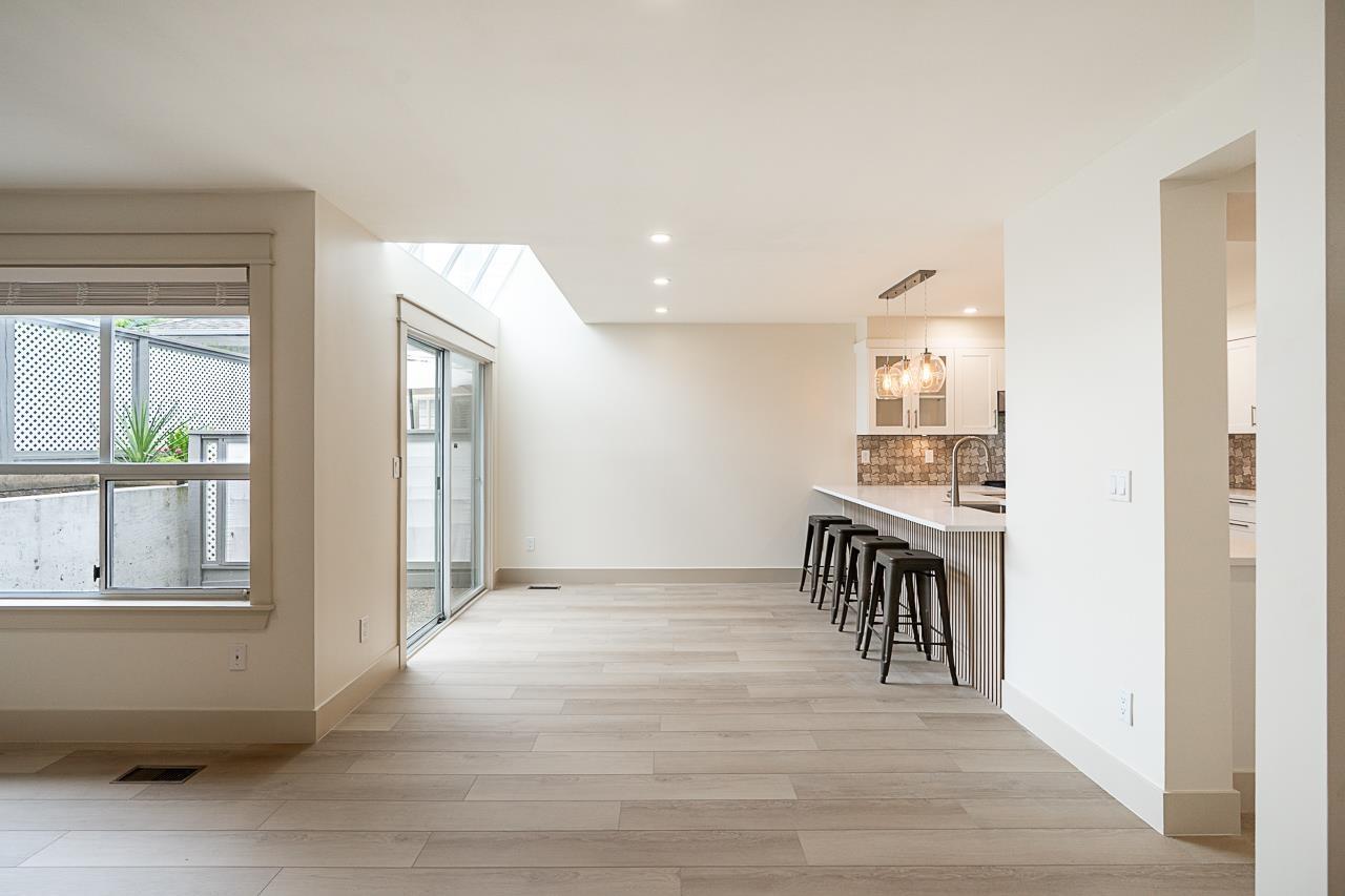 1304 21937 48 Avenue Property Photo 9