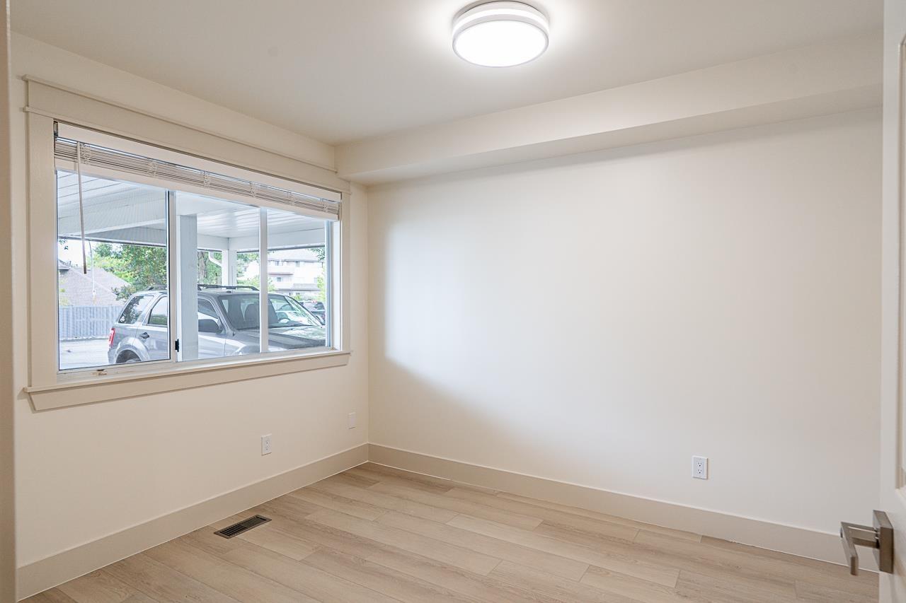 1304 21937 48 Avenue Property Photo 16
