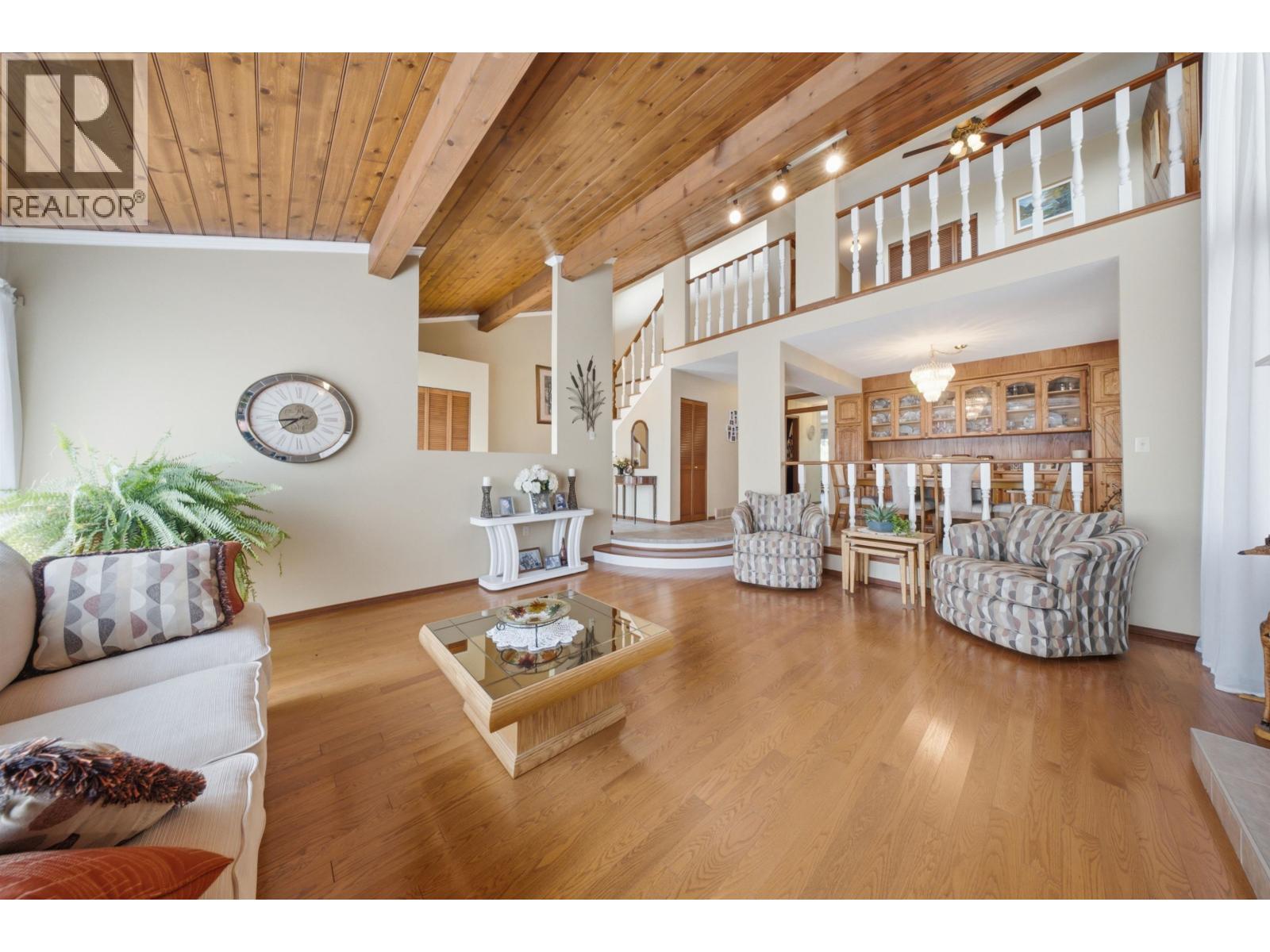 13056 Tamarack Avenue Property Photo 8