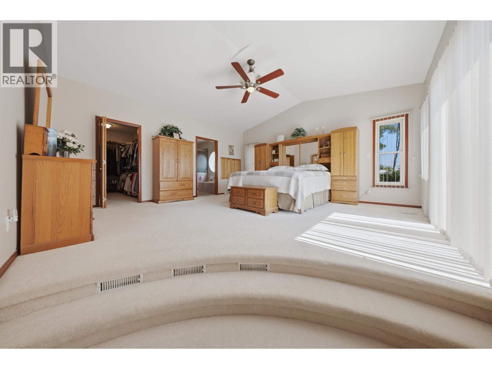 13056 Tamarack Avenue Property Photo 23