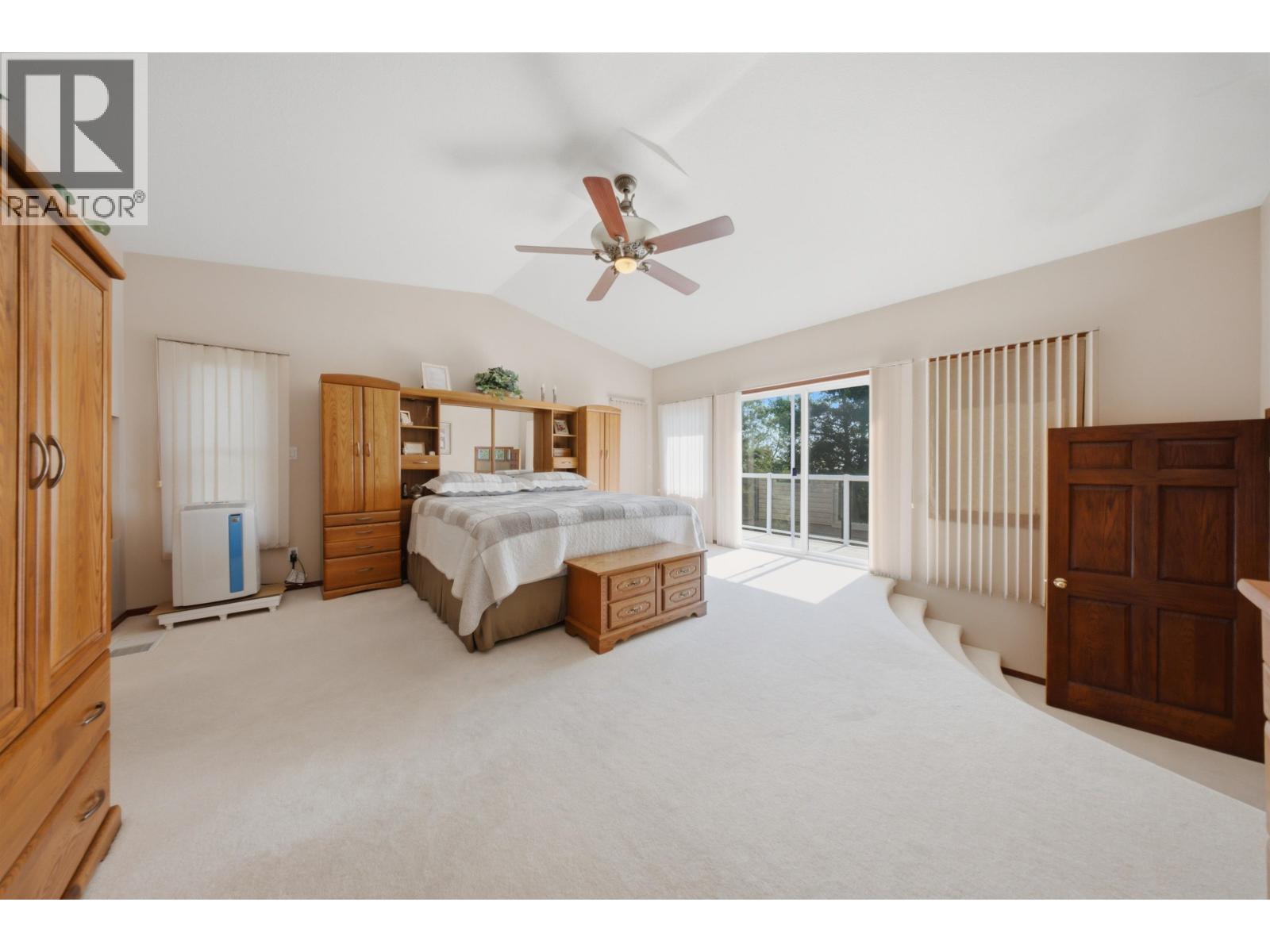 13056 Tamarack Avenue Property Photo 24