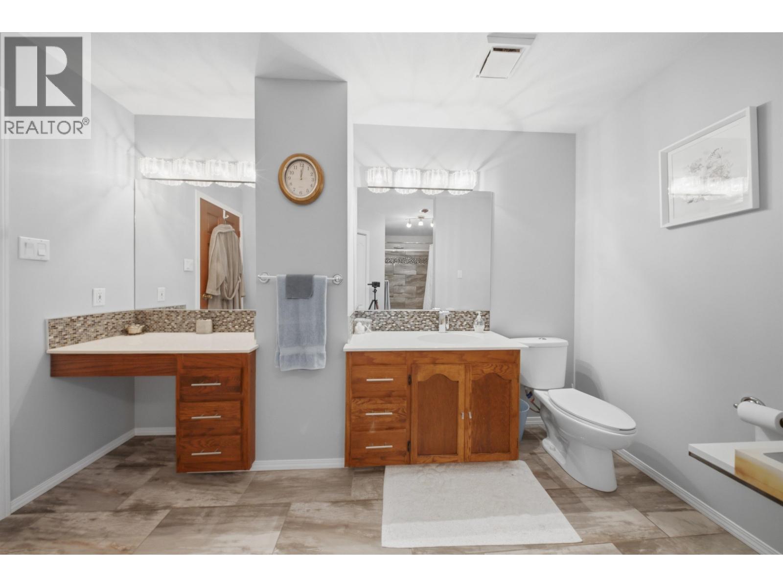 13056 Tamarack Avenue Property Photo 29