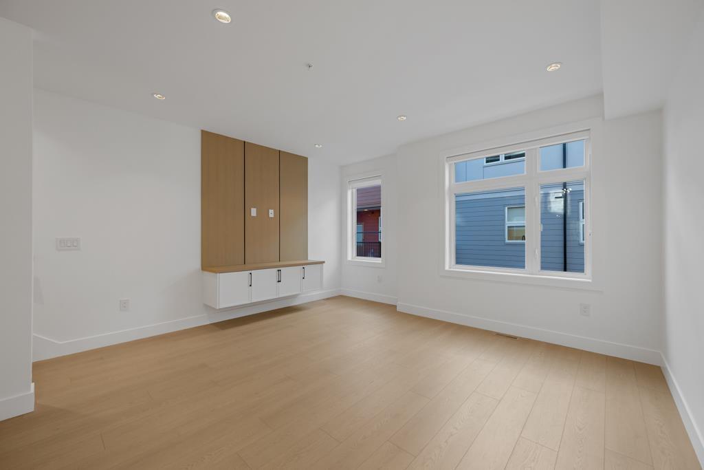 17 7540 Briskham Street Property Photo 11