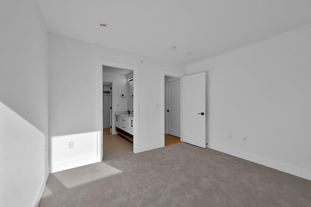 17 7540 Briskham Street Property Photo 23