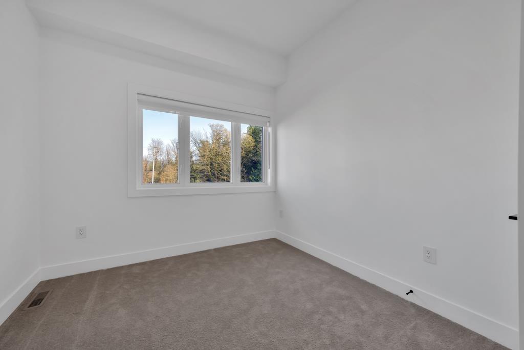 17 7540 Briskham Street Property Photo 32