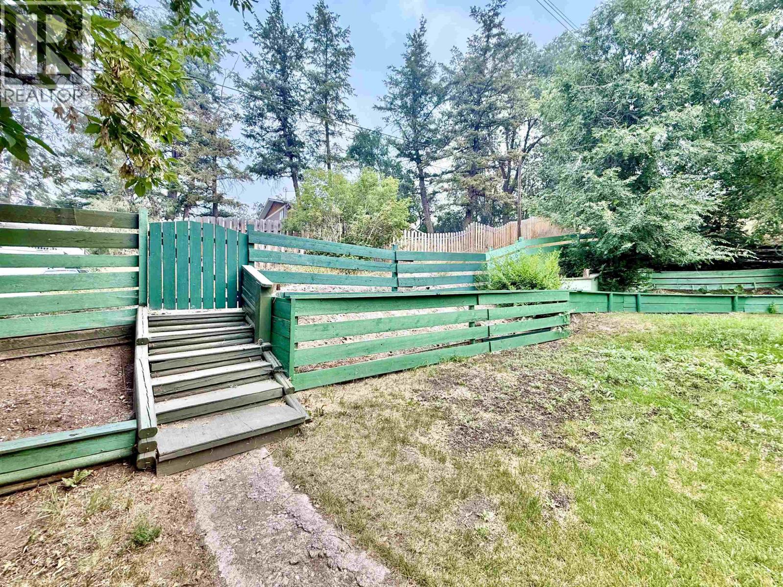 536 Barnard Street Property Photo 7