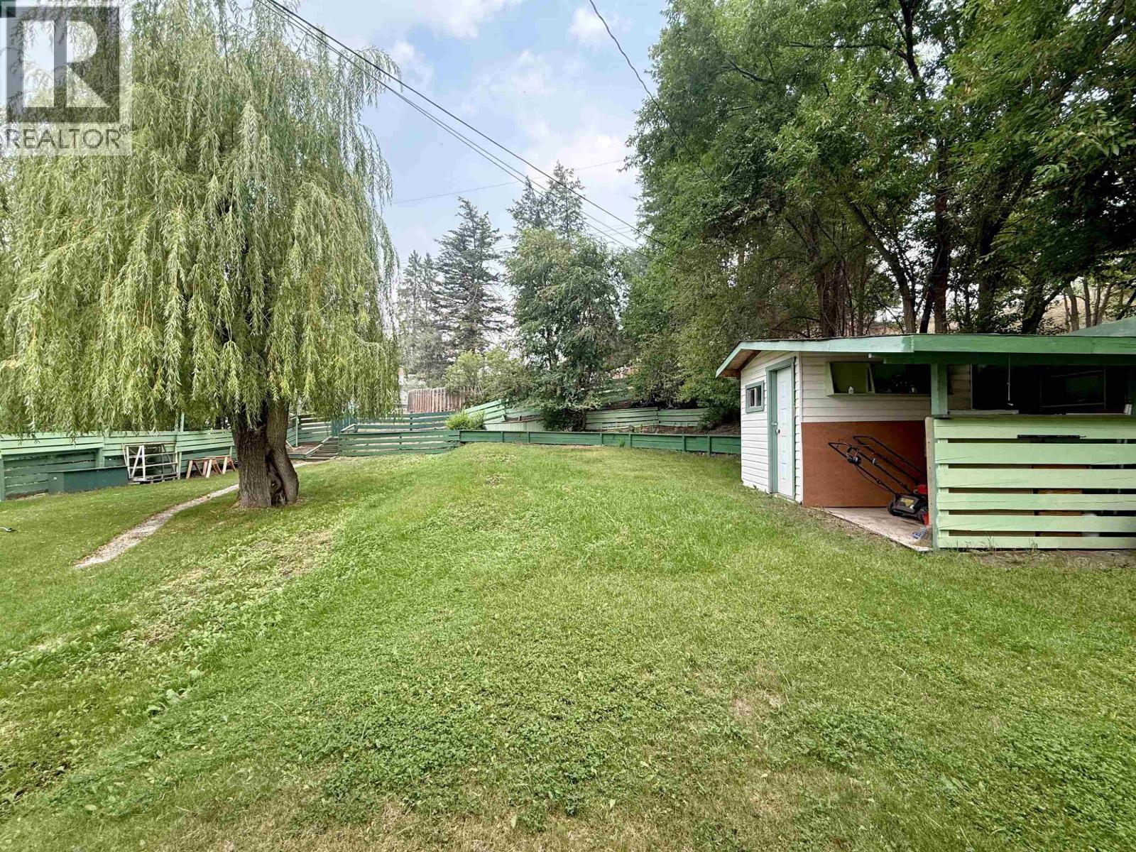 536 Barnard Street Property Photo 9