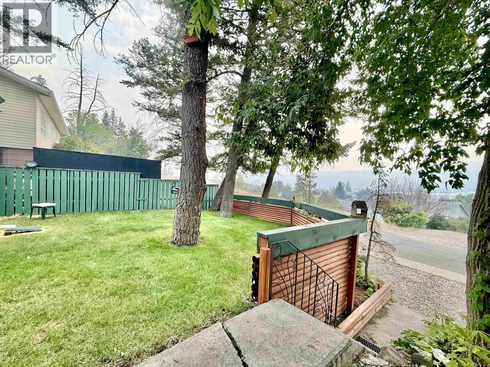 536 Barnard Street Property Photo 11