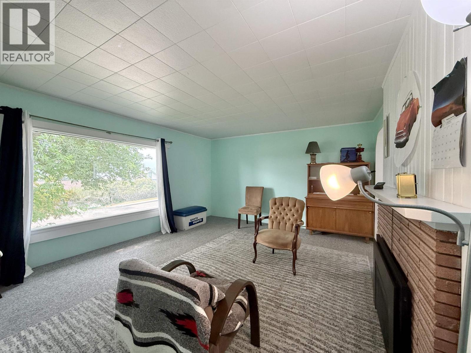 536 Barnard Street Property Photo 14
