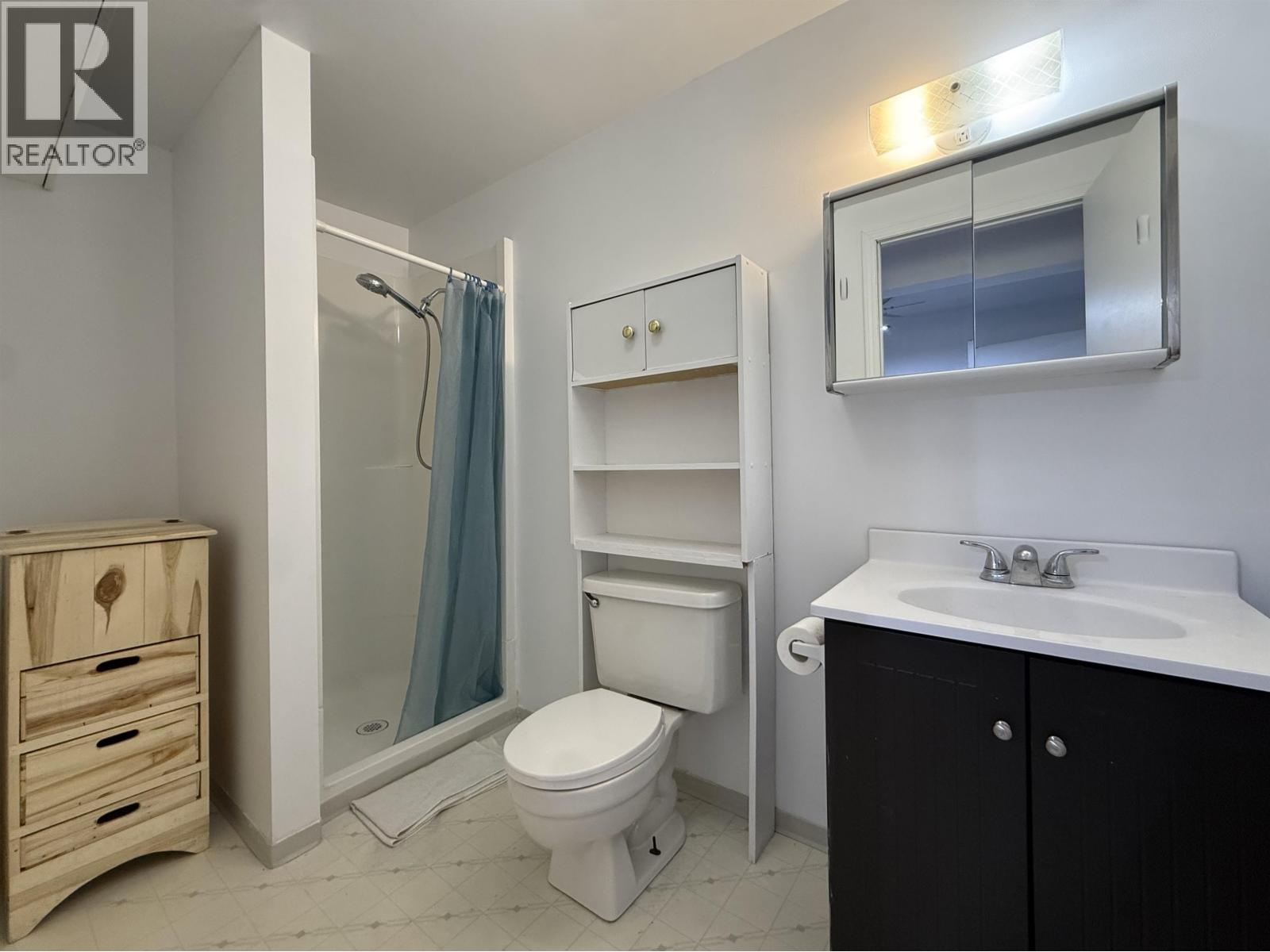 536 Barnard Street Property Photo 23