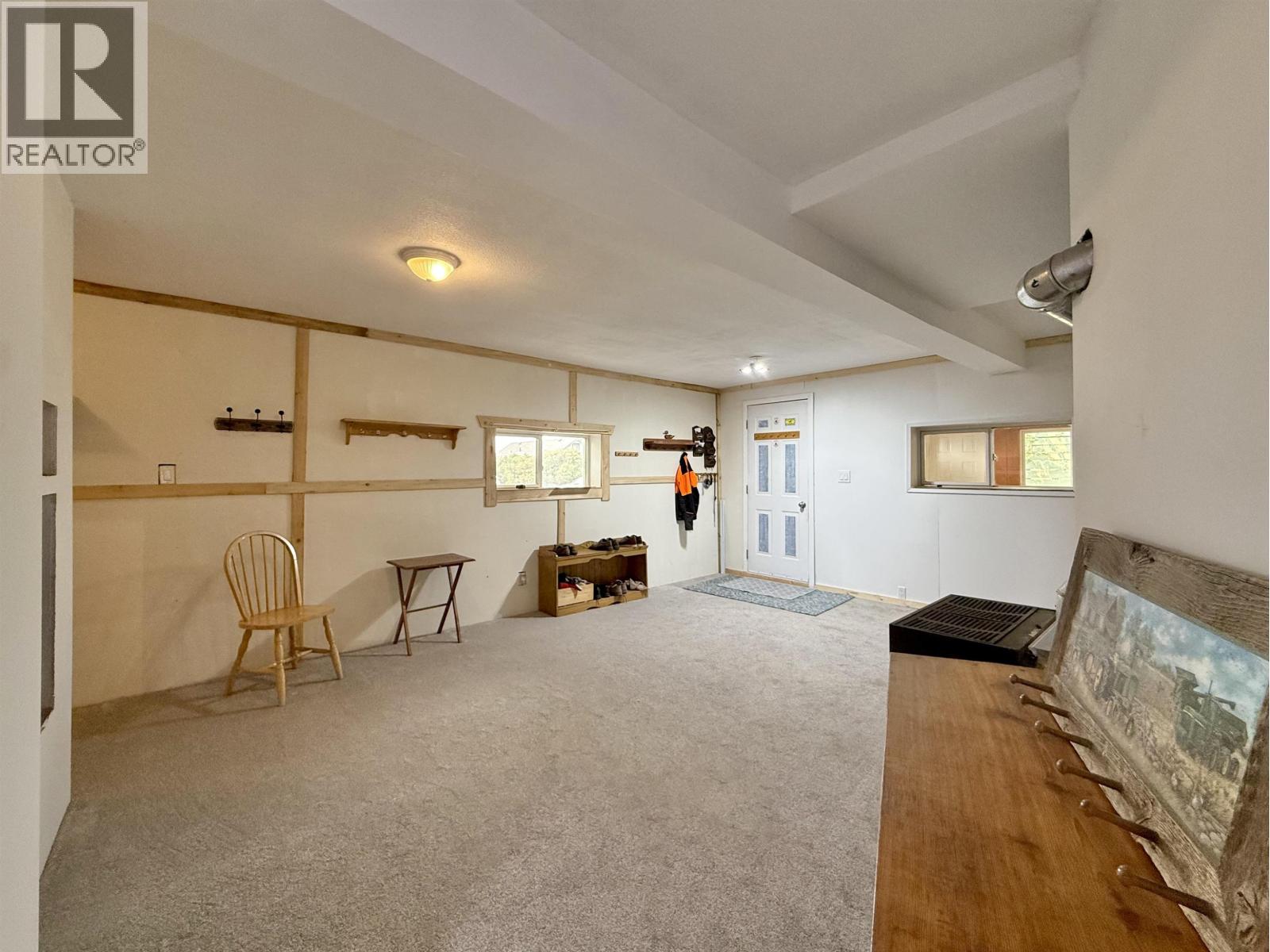 536 Barnard Street Property Photo 26