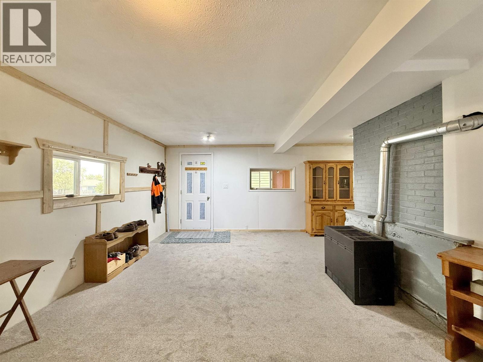 536 Barnard Street Property Photo 27