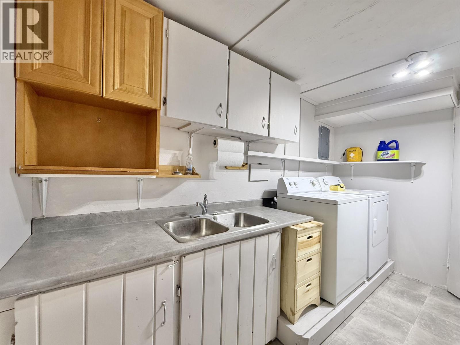 536 Barnard Street Property Photo 32