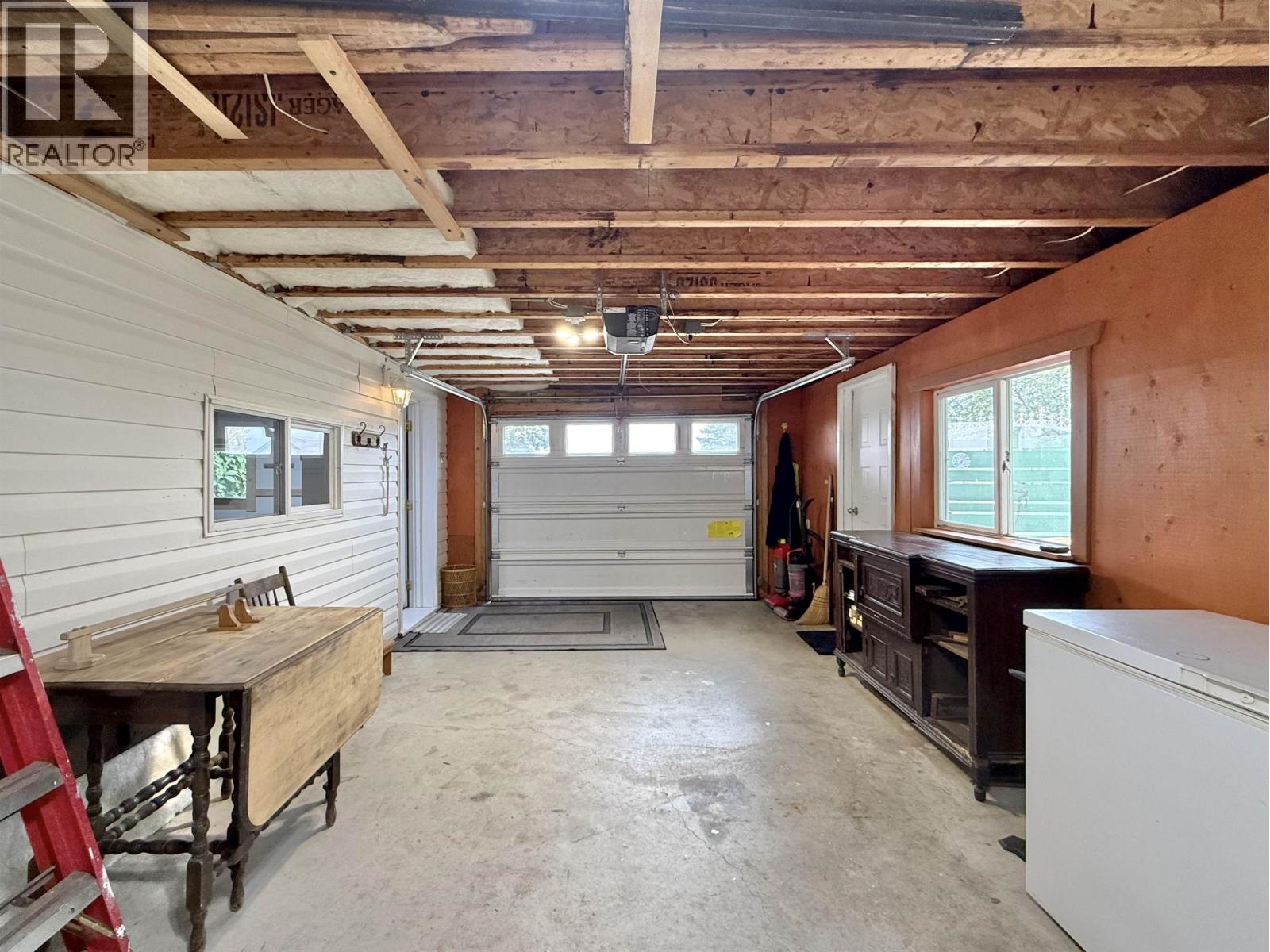 536 Barnard Street Property Photo 34