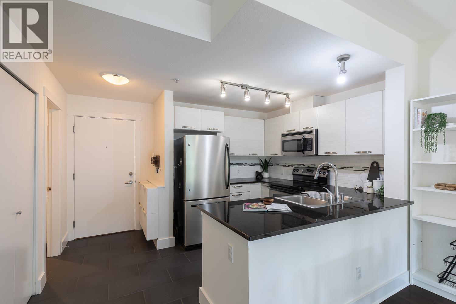 314 7418 Byrnepark Walk Property Photo 13
