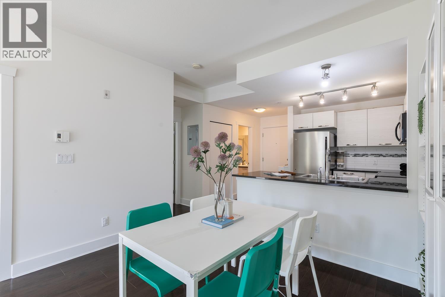 314 7418 Byrnepark Walk Property Photo 14