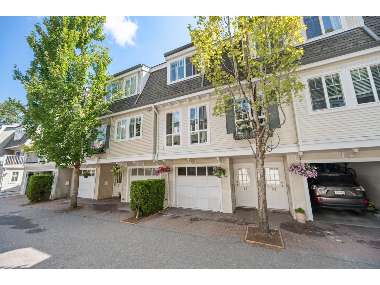 93 8930 WALNUT GROVE DRIVE