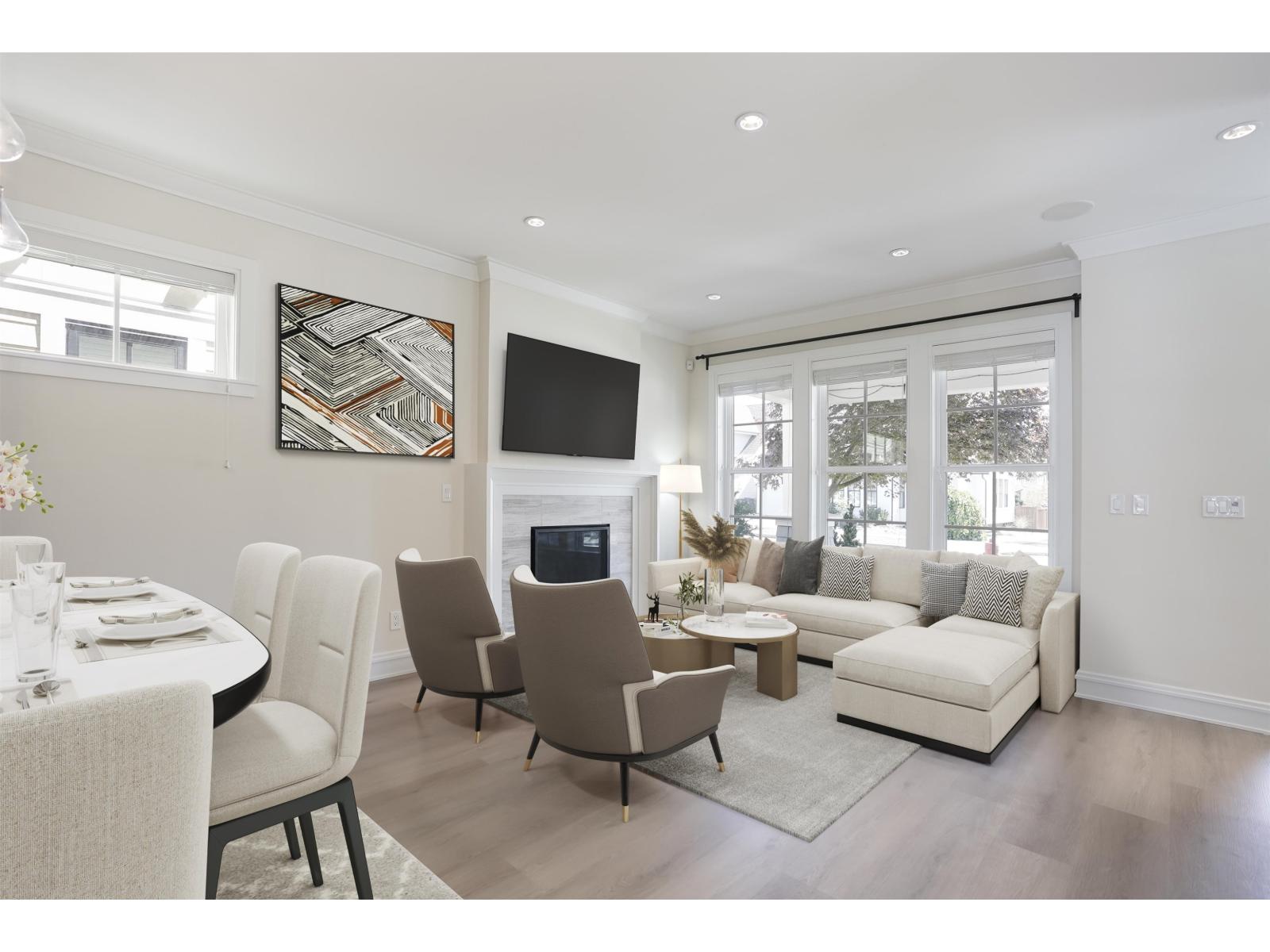 12951 15a Avenue Property Photo 4
