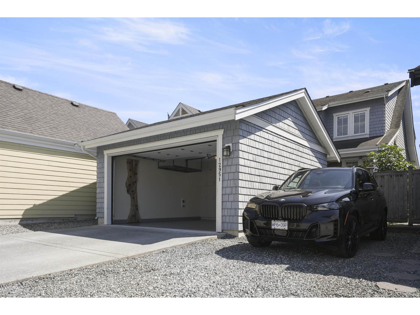 12951 15a Avenue Property Photo 23