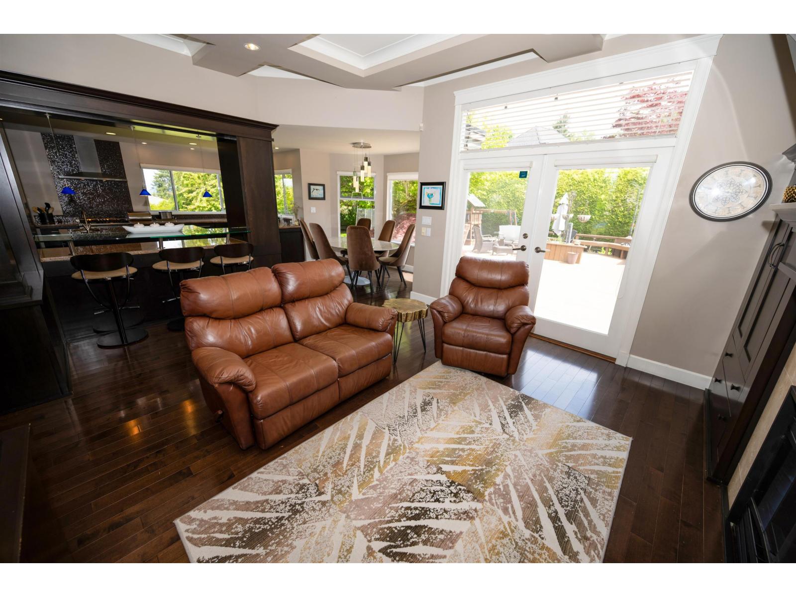 2750 165 Street Property Photo 13