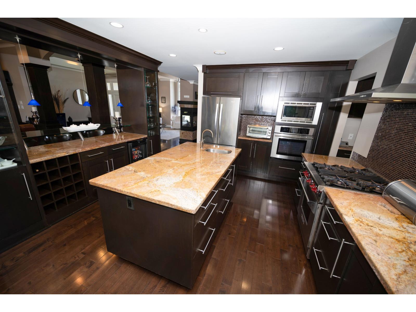 2750 165 Street Property Photo 15