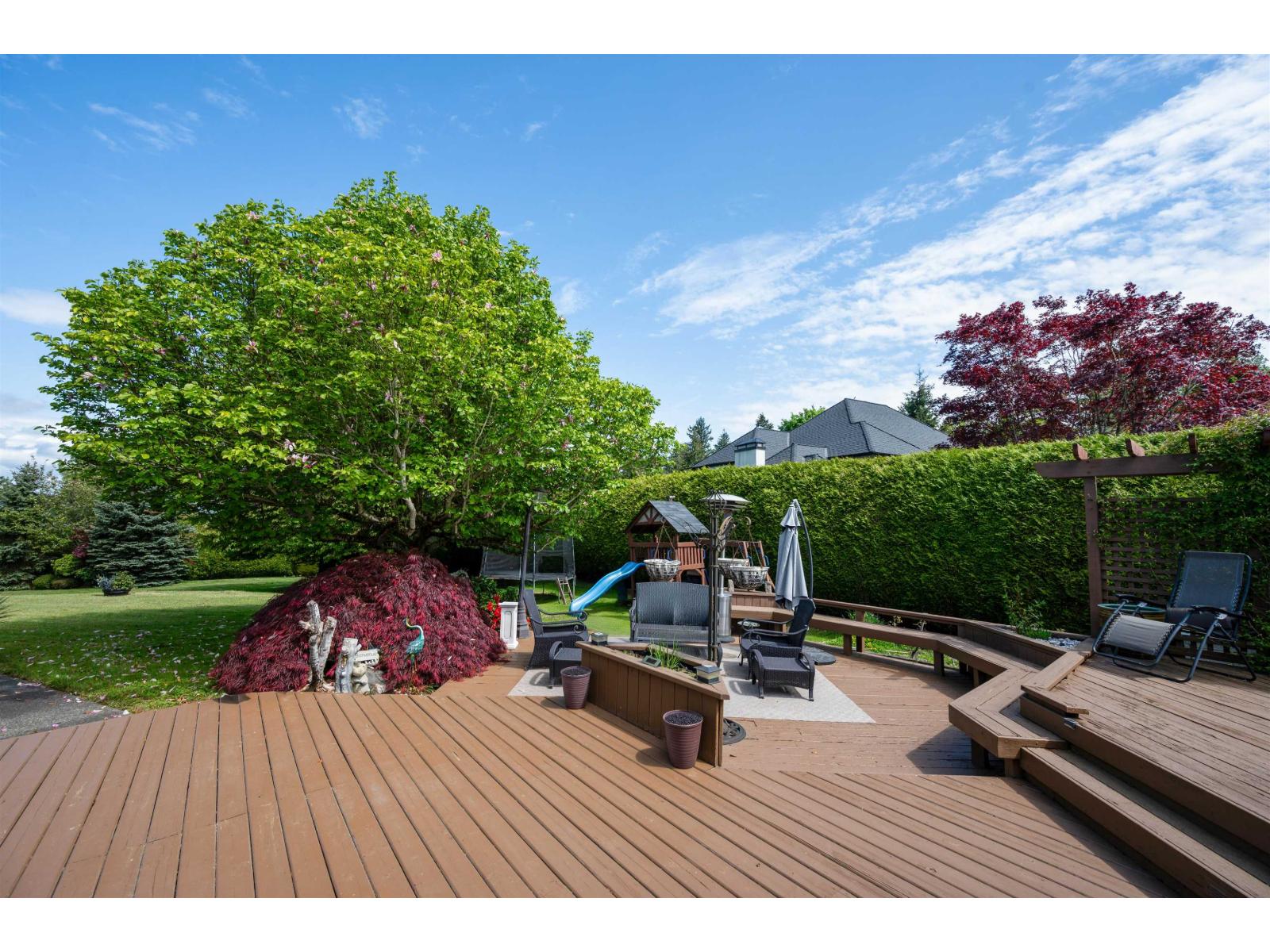 2750 165 Street Property Photo 19