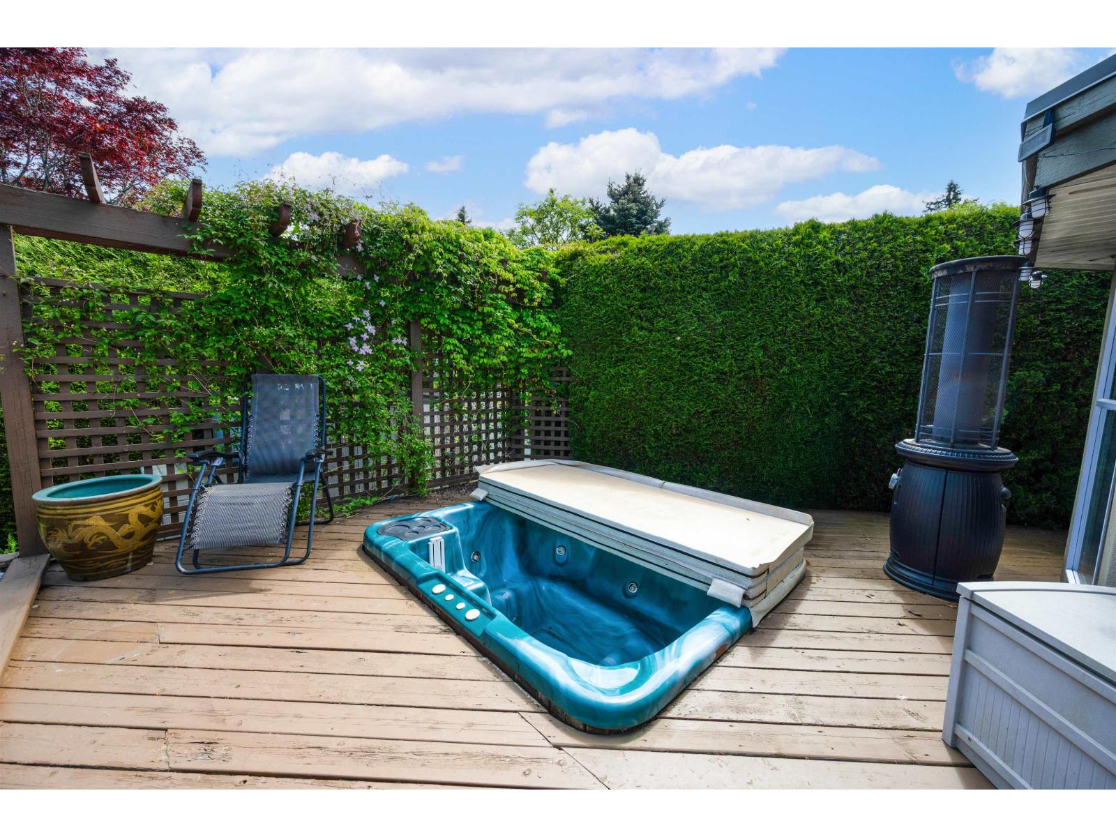 2750 165 Street Property Photo 21