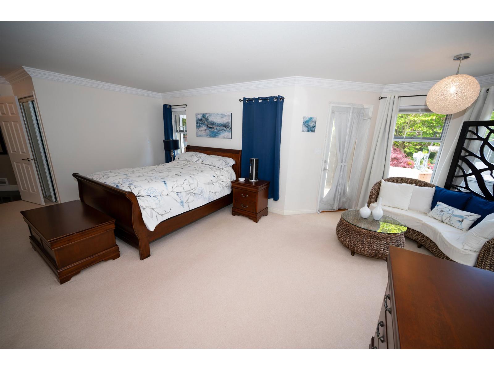 2750 165 Street Property Photo 29