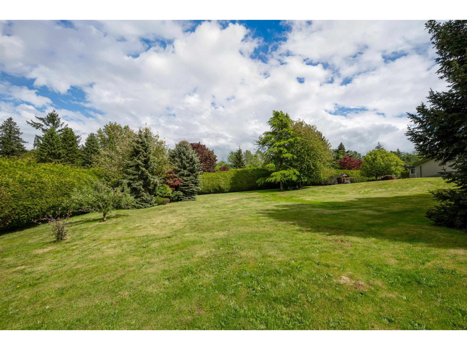 2750 165 Street Property Photo 39