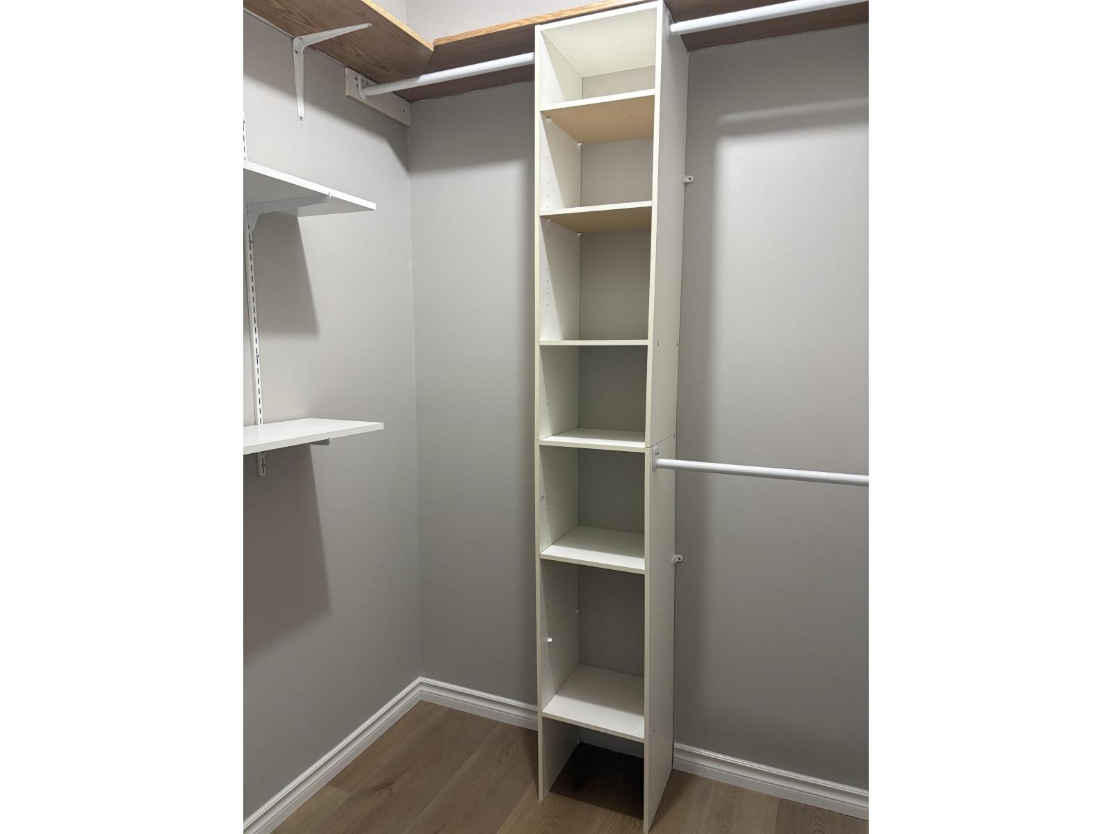 405 10560 154 Street Property Photo 12