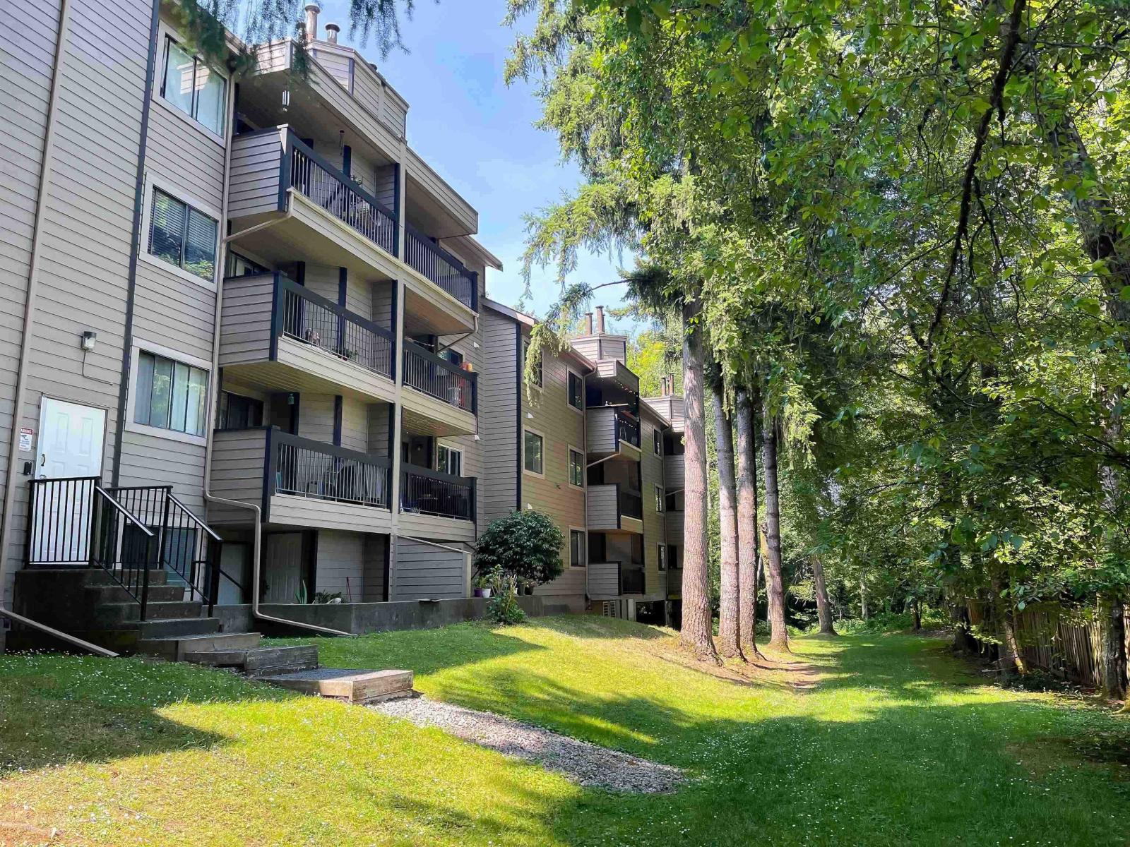 405 10560 154 Street Property Photo 19