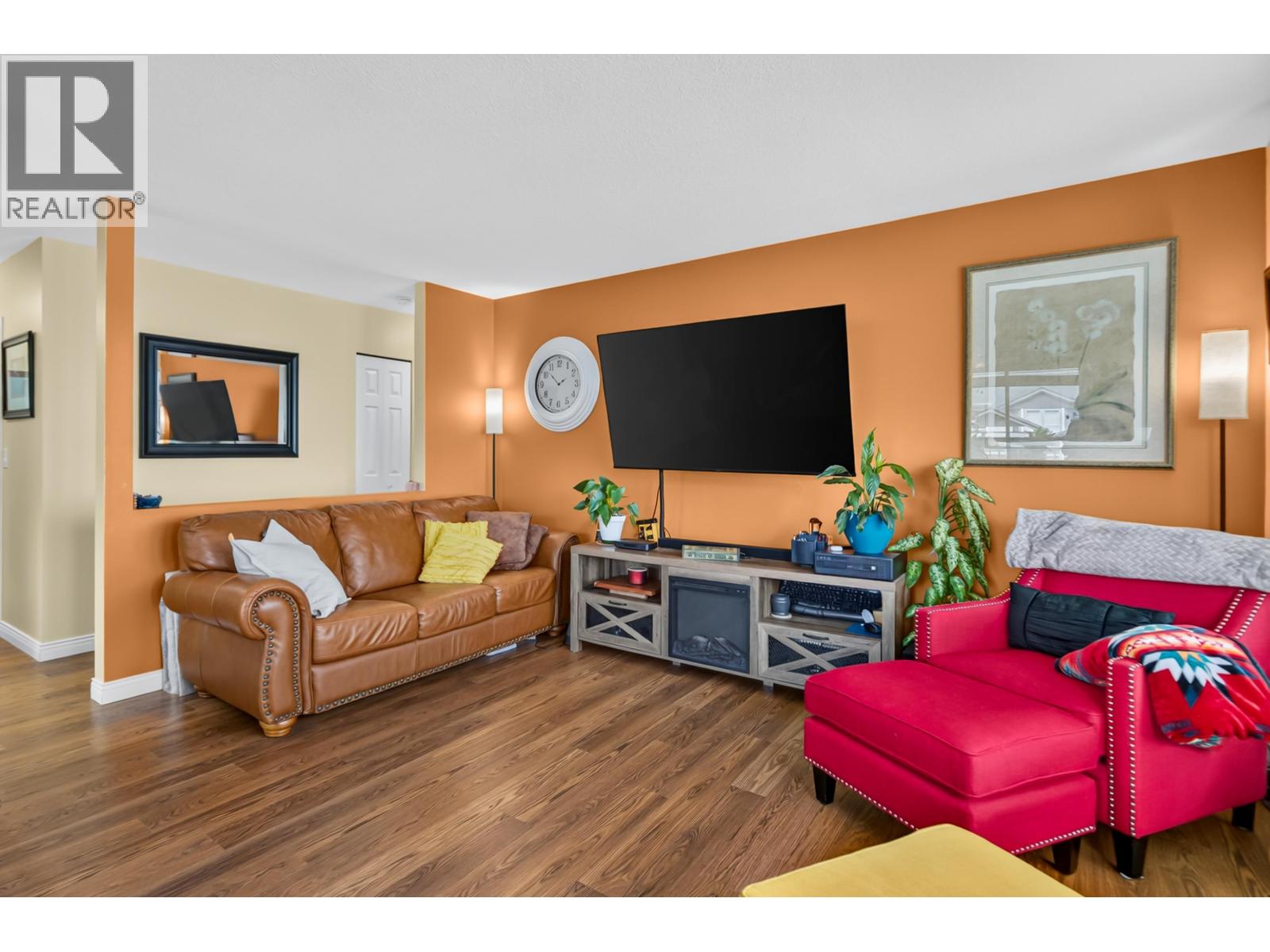 34 12296 224 Street Property Photo 15