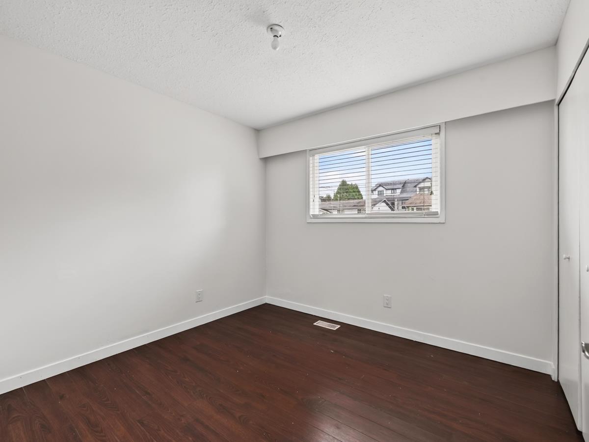 2068 Ridgeway Street Property Photo 12